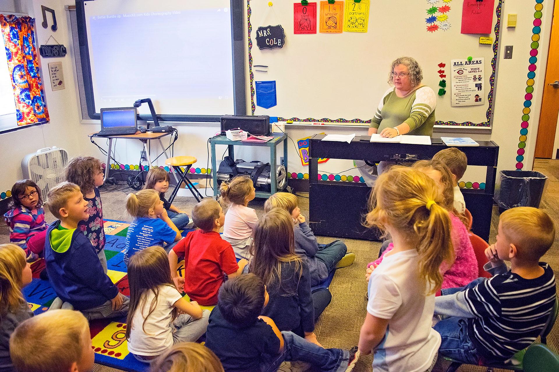 Central Ward Elementary - Centerville Community School District